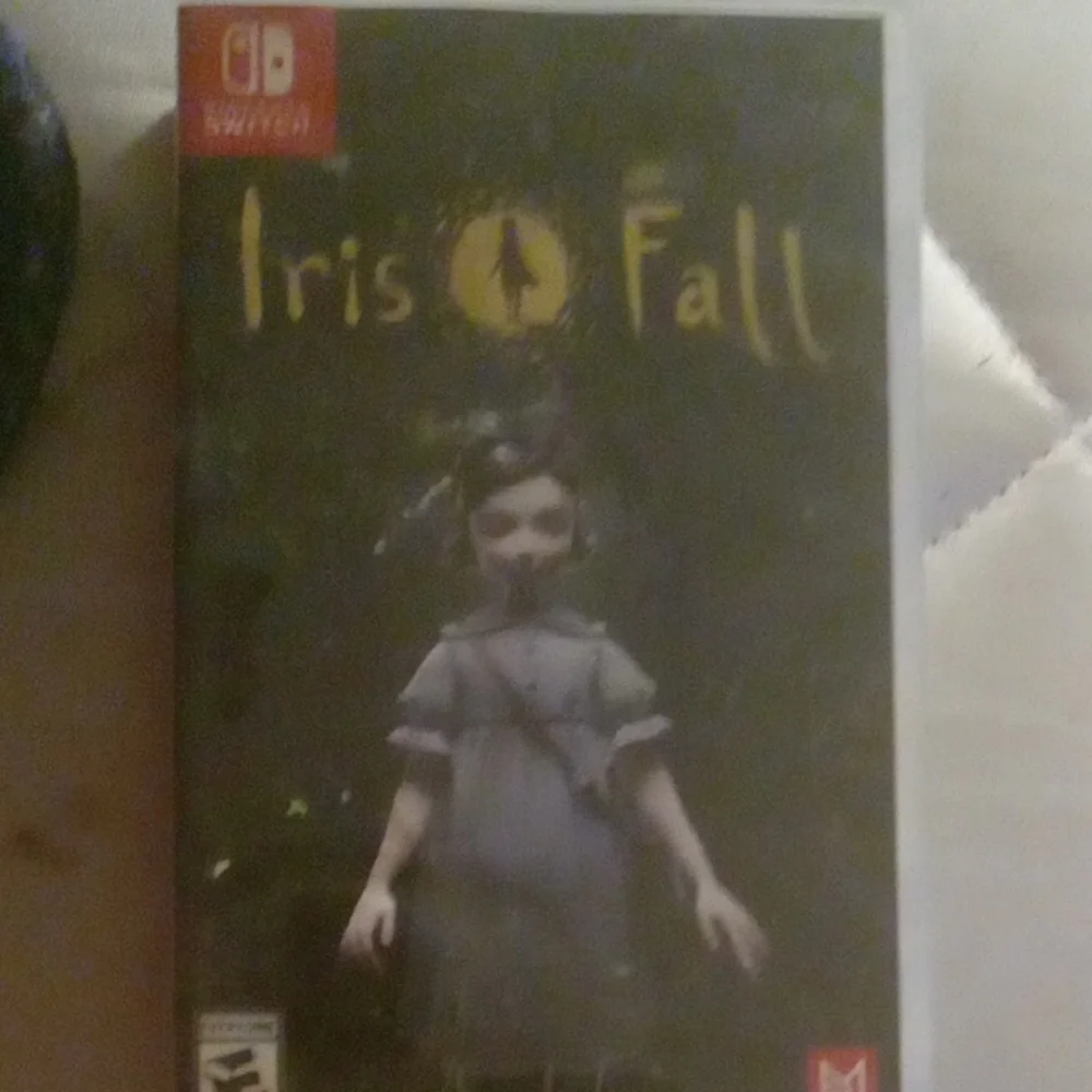 Nintendo Iris Fall Game - Black and Yellow Cover
